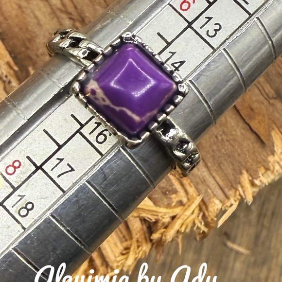 Minimalist purple turquoise silver gem ring - Picture 2 of 2